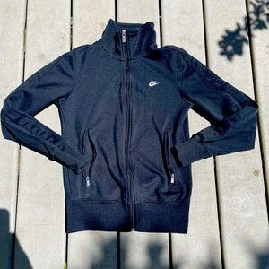 Woman’s size small black white Nike jacket
